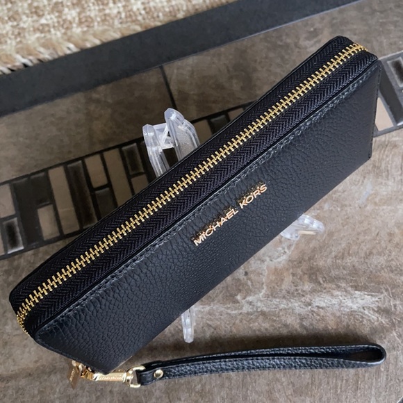 Michael Kors Jet Set Travel Large Travel CONTINENTAL Wristlet-Wallet - Picture 7 of 16